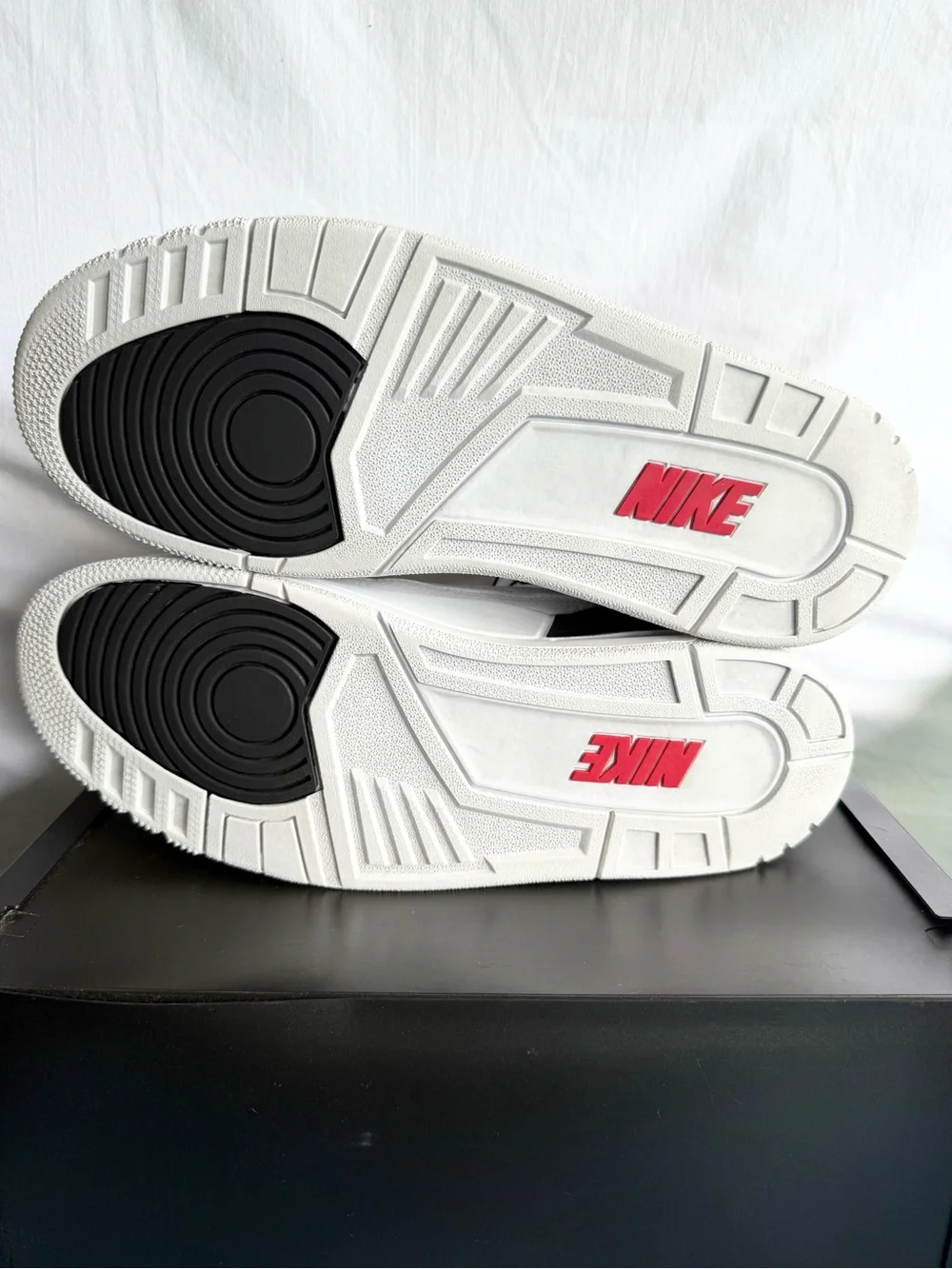 Jordan authentic retro